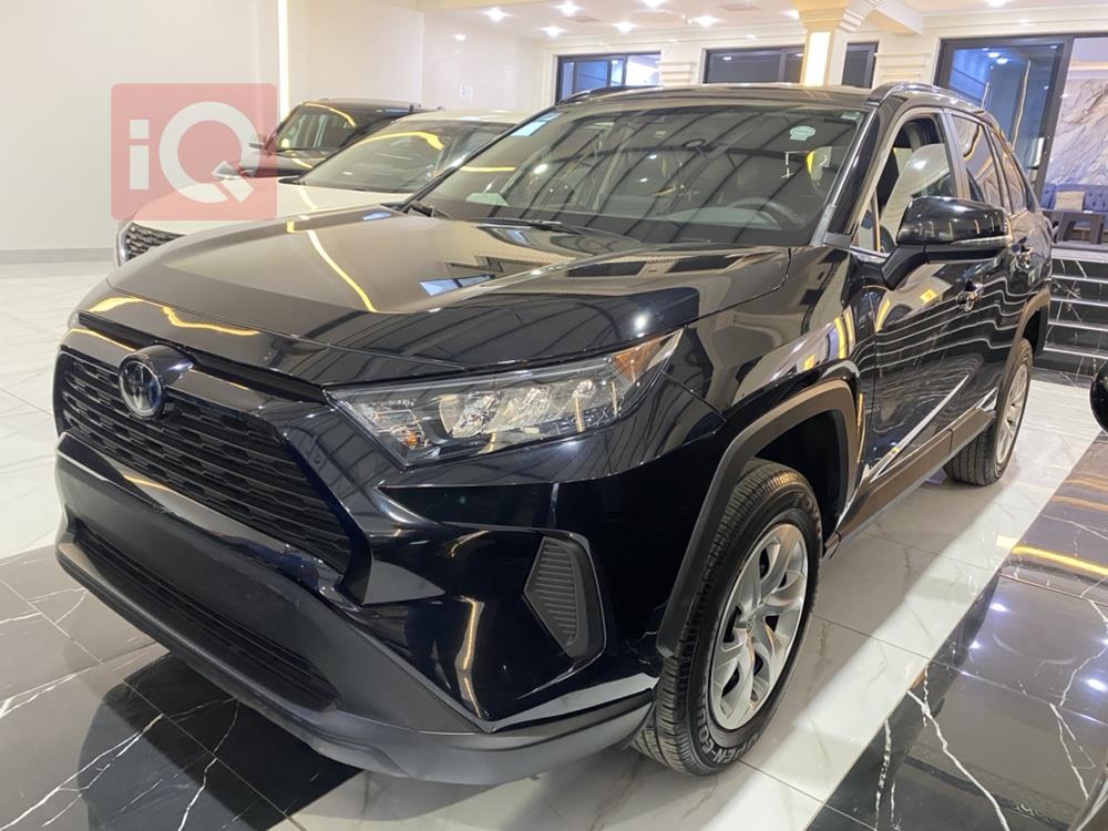 تۆیۆتا ڕاڤ 4